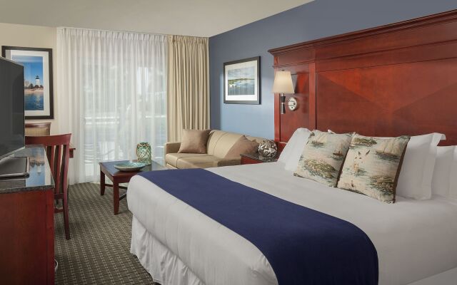 Ocean Mist Beach Hotel & Suites