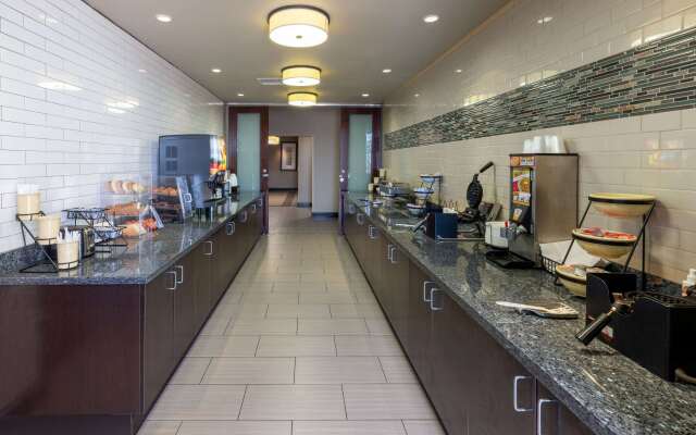 La Quinta Inn & Suites by Wyndham Durant