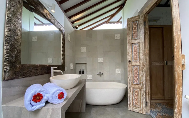 Wide Sands Beach Retreat