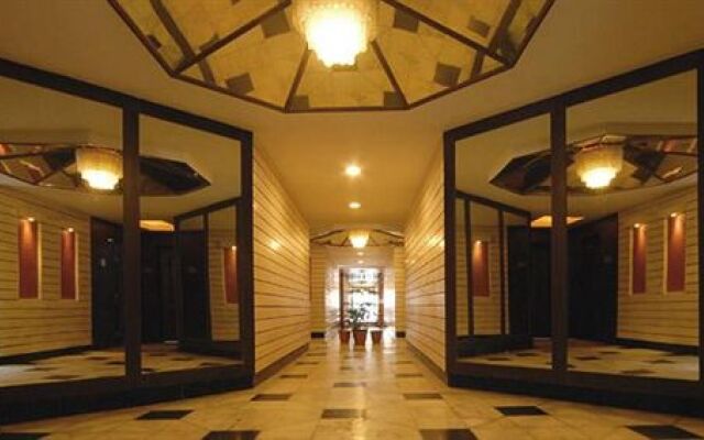 Hotel Arif Castles