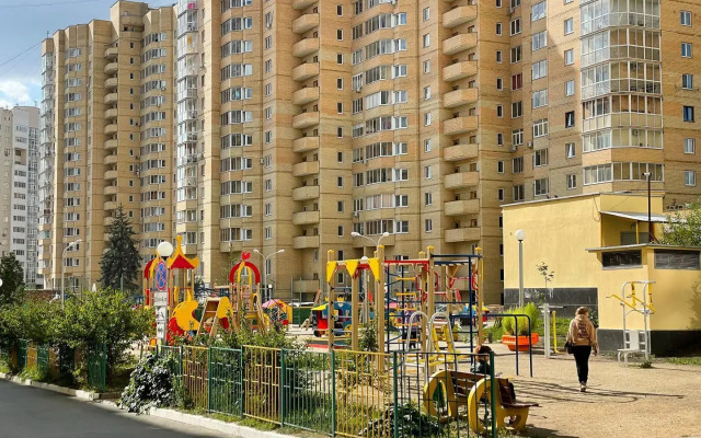 Number of storeys on Tsiolkovsky Street 57