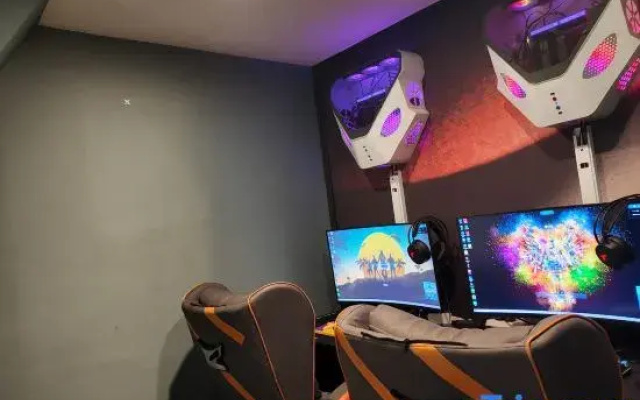 Kai mesi E sports Hotel