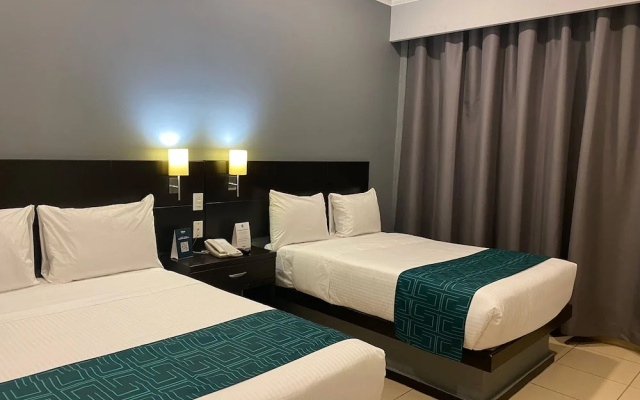 InHouse Hotel León