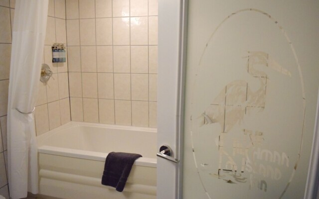 The Tilghman Island Inn