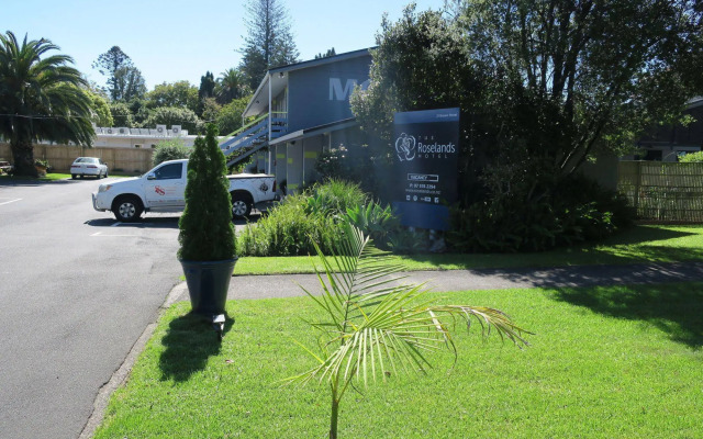 Roselands Motel