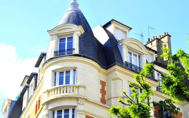 La Marquise de Montmartre