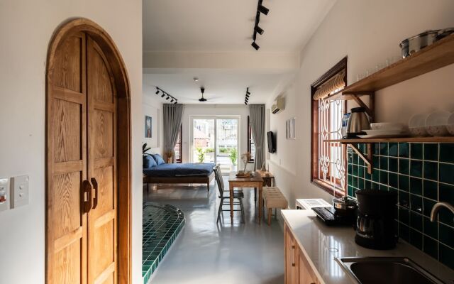 HOME KEY - Home Away From Home