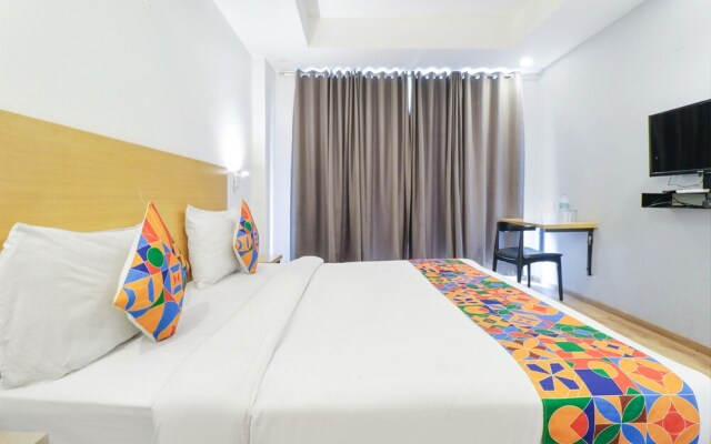 Fabhotel Pantao Stays
