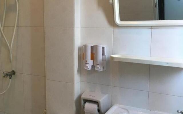 Innkhun House URT Suratthani Airport