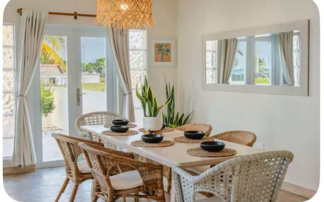 Pelegrina Beach Haus 6BR Chef Powered G SJ