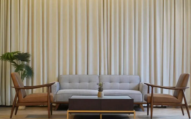 Pilo Serviced Apartments