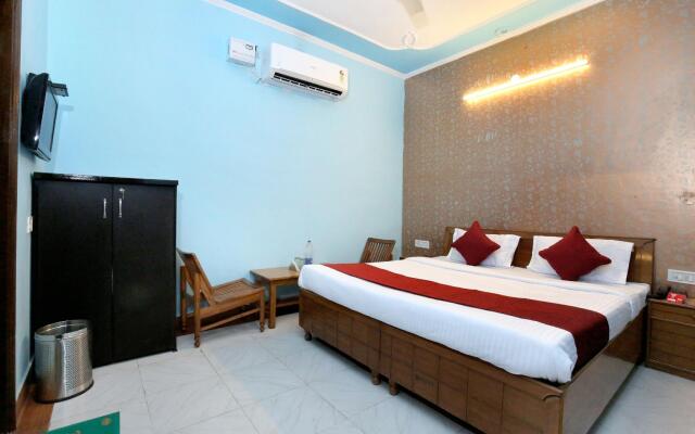 OYO 9229 GMG Hotel