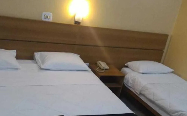 Ano Bom Palace Hotel