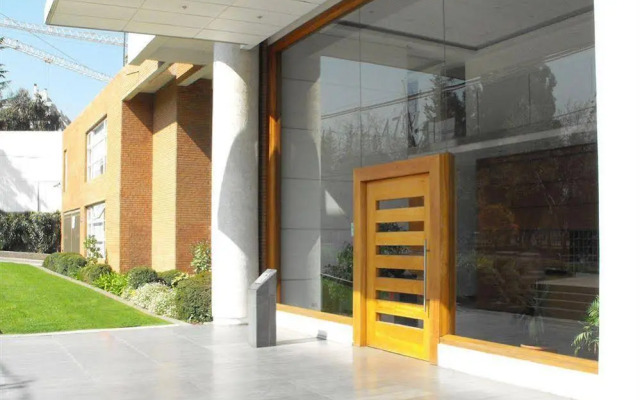 AMS Apartments Monjitas