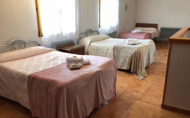 House With 5 Bedrooms in Zaorejas