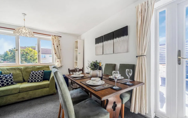 Stylish & Bright 3BR in Headington, Oxford Area