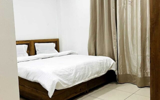 Hotel Noor Inn By GRB