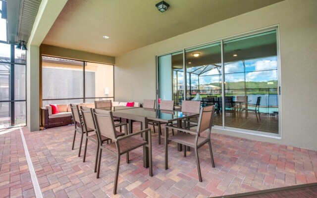 Windsor at Westside - 1639 Lima Avenue