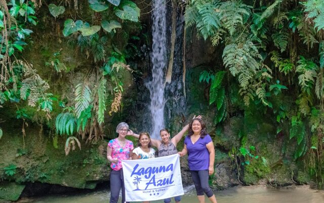 Hotel Laguna Azul