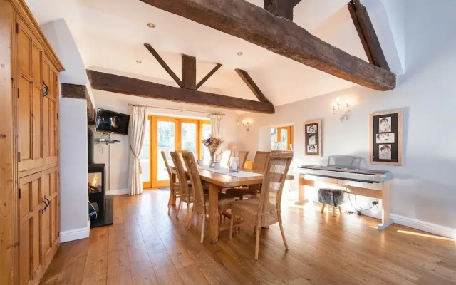 Bank Farm House Stunning House & Gardens