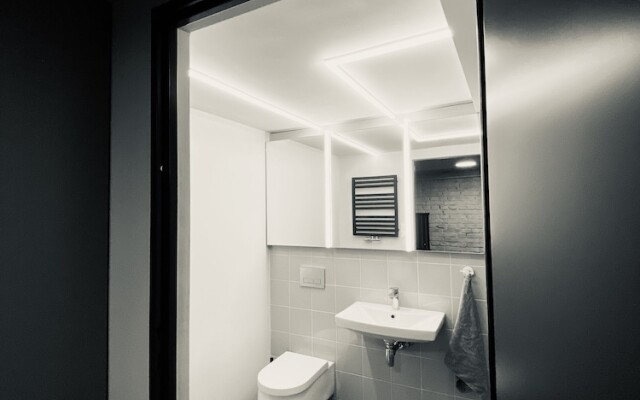 River Boulevard Loft