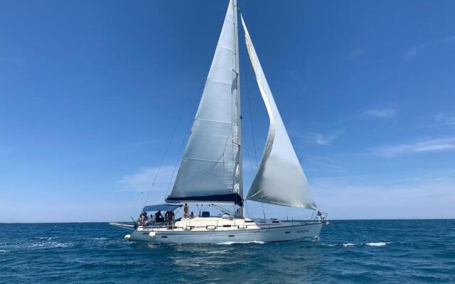 "ODISSEA" una barca per sognare