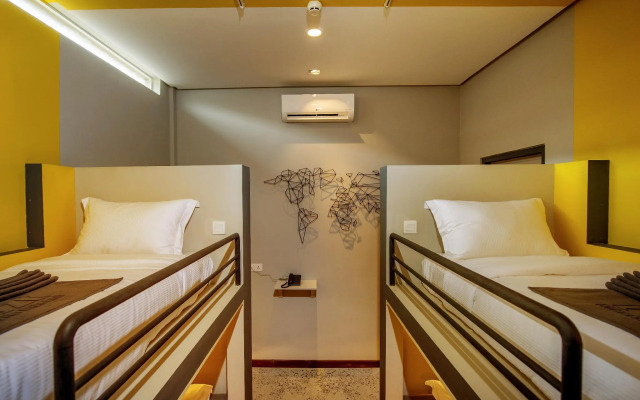 The Twizt Lifestyle Hostel & Hotel
