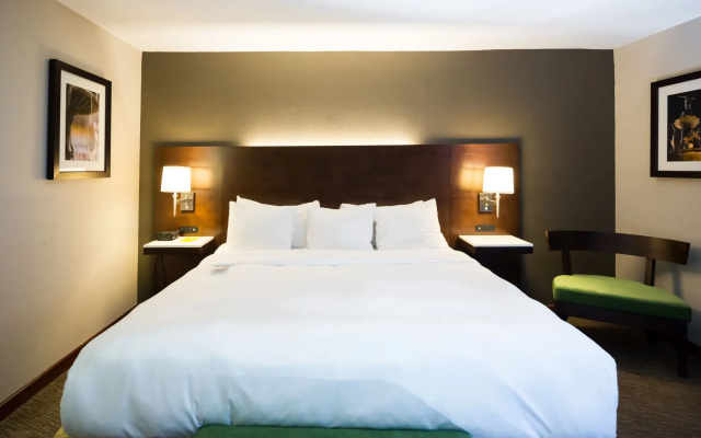 Radisson Hotel Cincinnati Riverfront