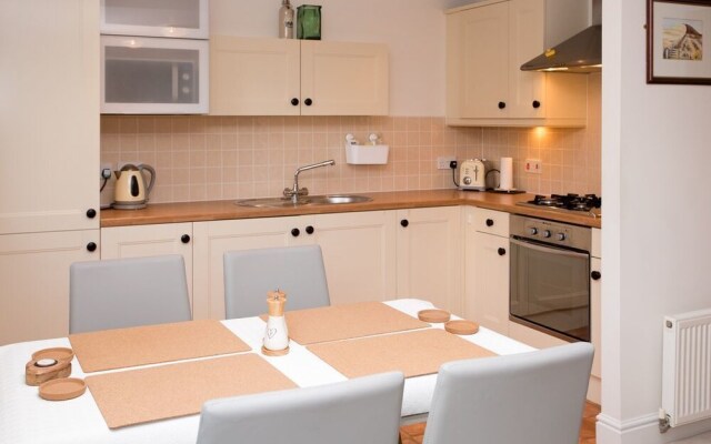 Broomyhill apartment