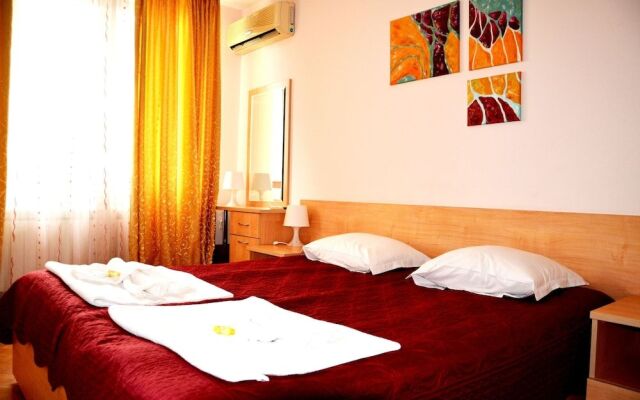 Varna Inn sea park apartments