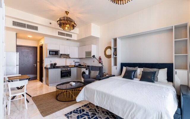 Bayz by Danube - Elegant Studio