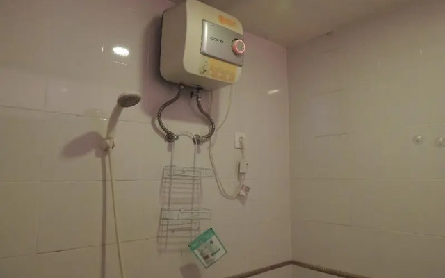 V Apartment
