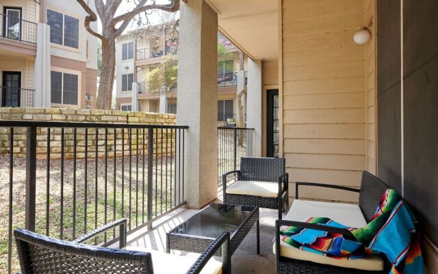 Artsy South Congress Suites by Sonder