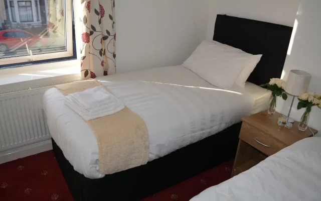 Luxury Apartment - Central Cardiff
