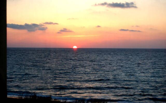 Nahariya Beach Front - Adults Only