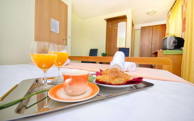 Villa Jadran Hotel