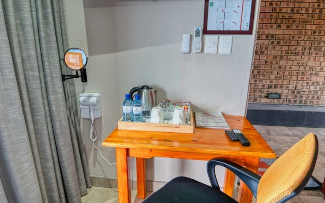 Tembo Guest Lodge
