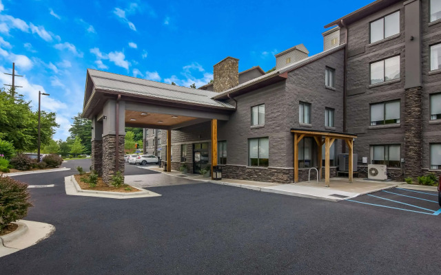 Graystone Lodge, Ascend Hotel Collection