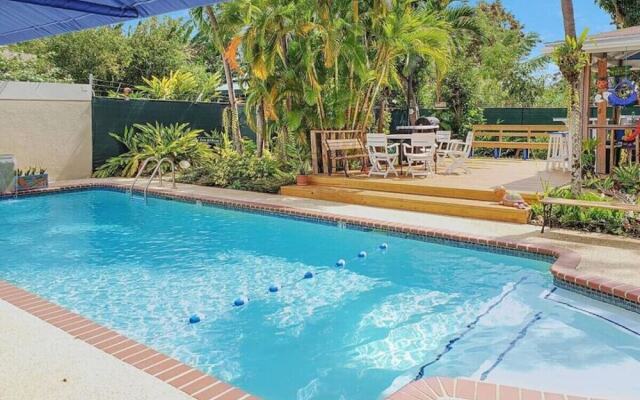 SJU Parrot House Private Pool