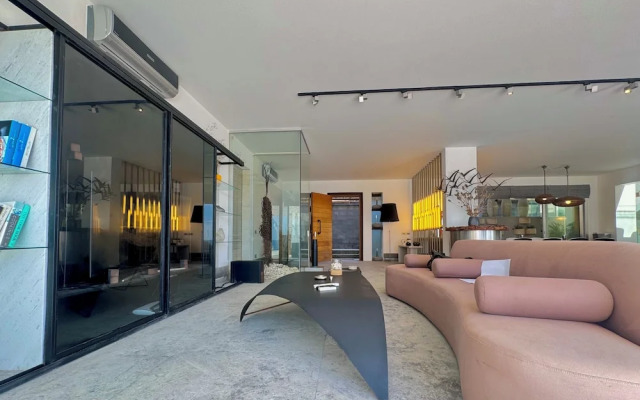 Shatt El Reewa Villa