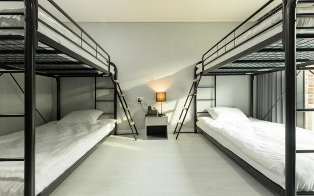 Miami Jeongseon Hotel