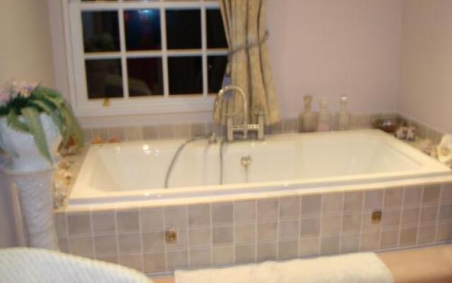 The Homestead Bed & Breakfast