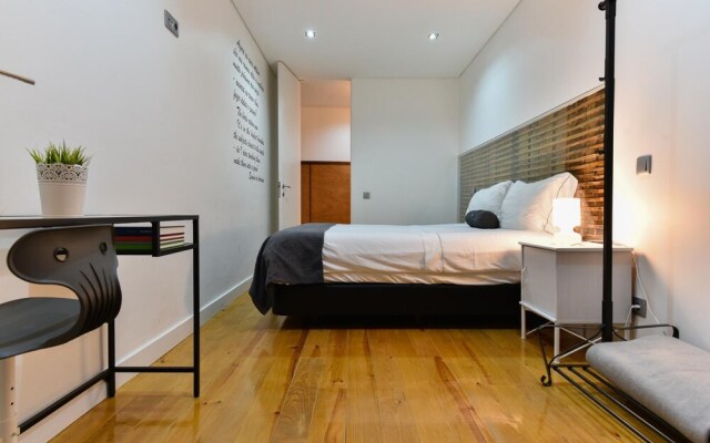Feel Porto Downtown Poets Flat