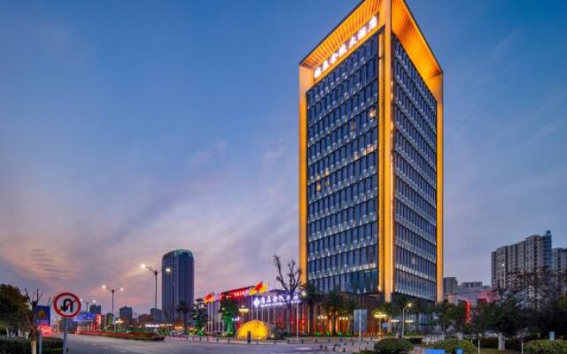 Dechen Jinling Grand Hotel