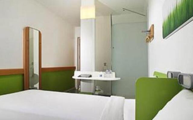 ibis budget Jakarta Airport