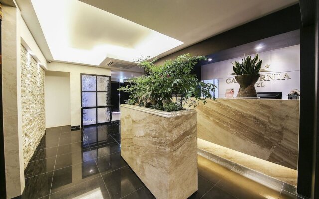 California Hotel