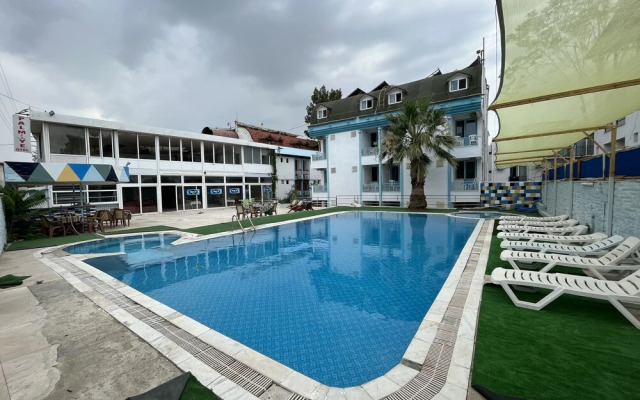 Palmiye Otel Pamukkale