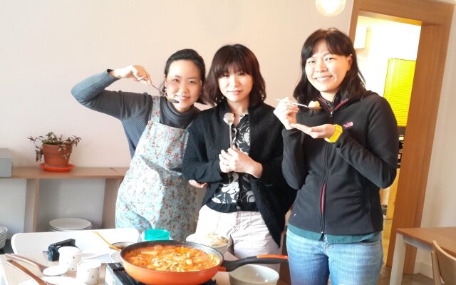 Family & Friends House