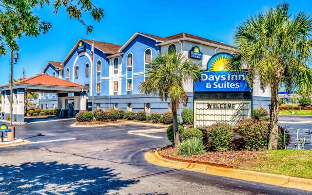 Days Inn &amp; Suites by Wyndham Prattville-Montgomery