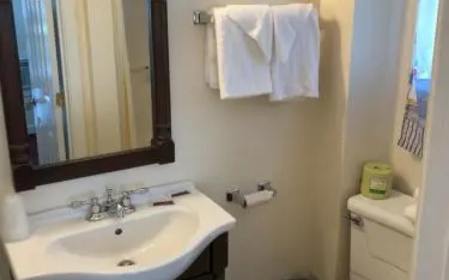 Alouette Sunrise Suites